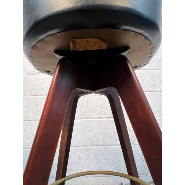 Set of Four Mid 20th Century Mid-Century Modern Barstools by IV Chair Corp. For Sale - Image 10 of 12