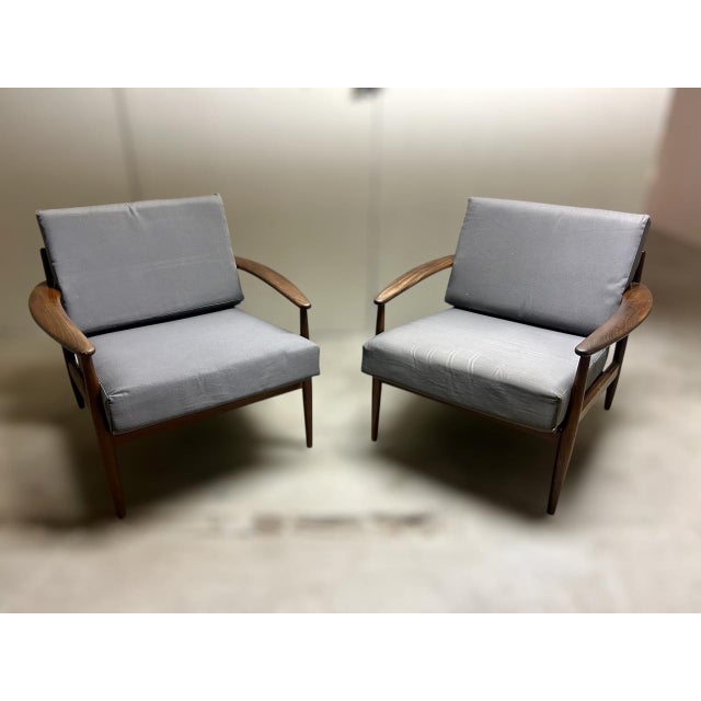 Mid-Century Modern Vintage Scandinavian Lounge Chairs by Grete Jalk for Poul Jeppesens Møbelfabrik, 1960s, Set of 2 For Sale - Image 3 of 12