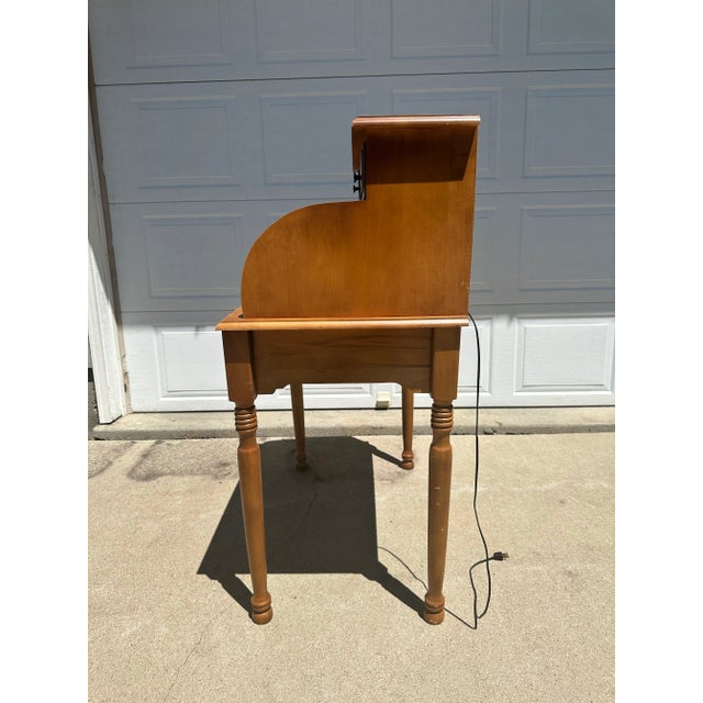 1974 Athens Table Company Roll-Top Writing Desk, Model 799r – Solid Wood With Original Lamp For Sale - Image 9 of 11