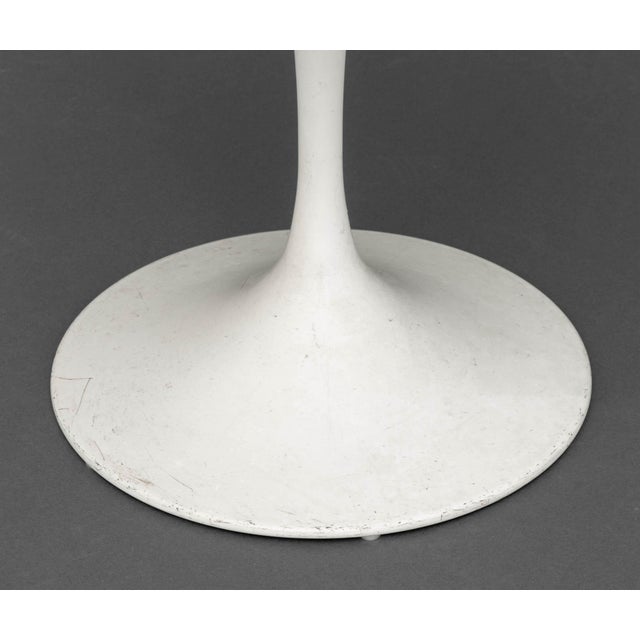 Eero Saarinen Eero Saarinen Style Tulip Side Table For Sale - Image 4 of 6