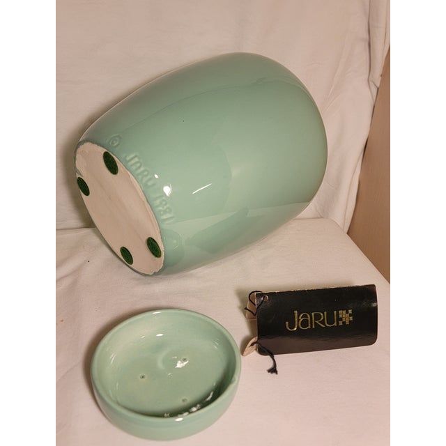 1980s 1981 Jaru Calfornia Pottery Postmodern Form Vase, Signed Dated For Sale - Image 5 of 13