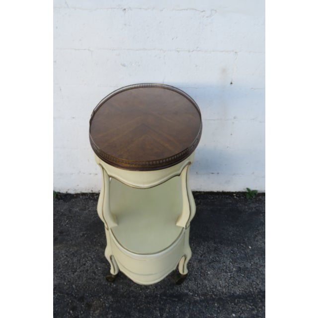 1960s White Furniture French Pained Two Tiers Bar Liquor Cart Server For Sale - Image 11 of 18