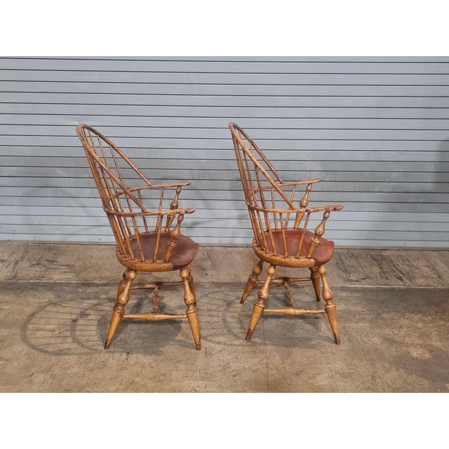 Late 20th Century Pair of Late 20th Century d.r. Dimes Sack Back Windsor Arm Chairs Bench Made For Sale - Image 5 of 7