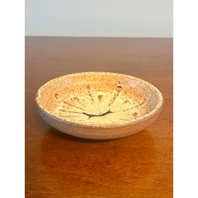 1980s Vintage 1980s Studio Pottery Bowl by Doug Ferguson, Lava Glaze, Signed For Sale - Image 5 of 6