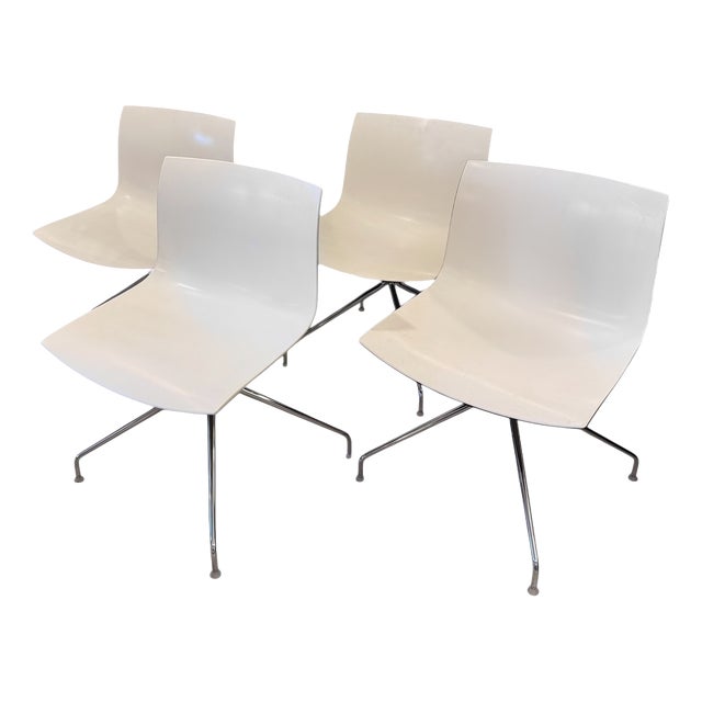 Italian Cantifa 46 Swivel Dining Chairs by Lievore Altherr Molina for Arper, 2000s, Set of 4 For Sale