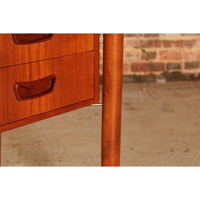 Brown Mid-Century Danish Teak Desk by Gunnar Nielsen for Tibergaard, 1960s For Sale - Image 8 of 15