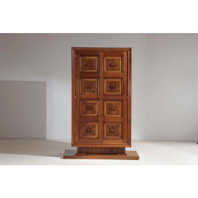 Mid-Century Modern Art Deco French Walnut Bar Cabinet, 1930 For Sale - Image 3 of 18