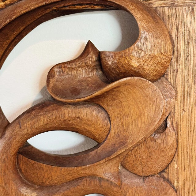 Early 20th Century Antique Wood Carved Wall Hanging Depicting Organic Zen Scrollwork For Sale - Image 5 of 5