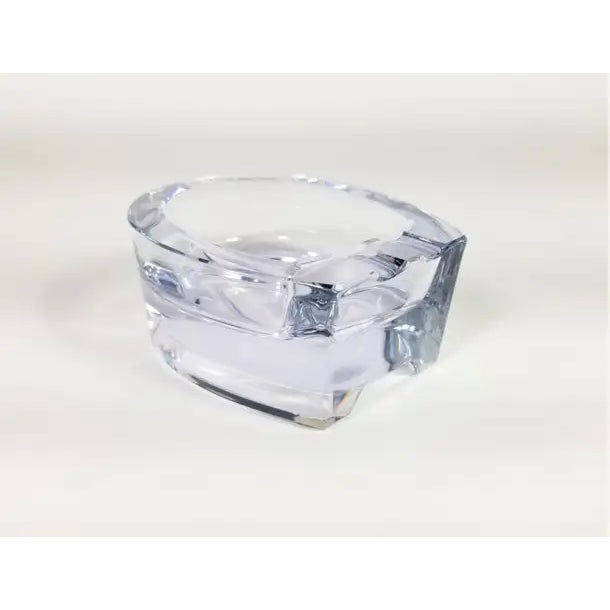 1970s French Crystal Horseshoe Shaped Ashtray, Made in France For Sale In New York - Image 6 of 13