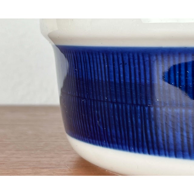 Mid-Century Modern Swedish Koka Blue, Blau, Bla Series Bowl with Lid by Hertha Bengtson for Rörstrand, 1950s For Sale - Image 11 of 16