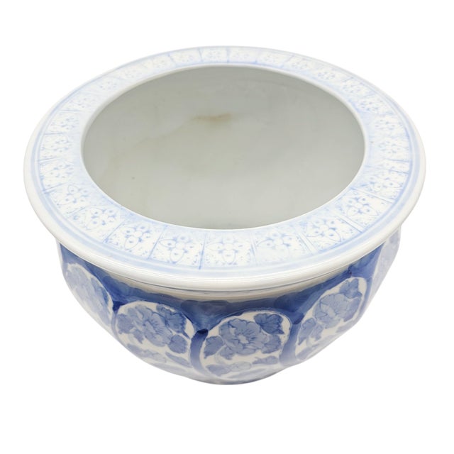 Chinese Blue and White Hand-Painted Jardinière – Estate Ceramic Planter Pot 10” For Sale - Image 4 of 7