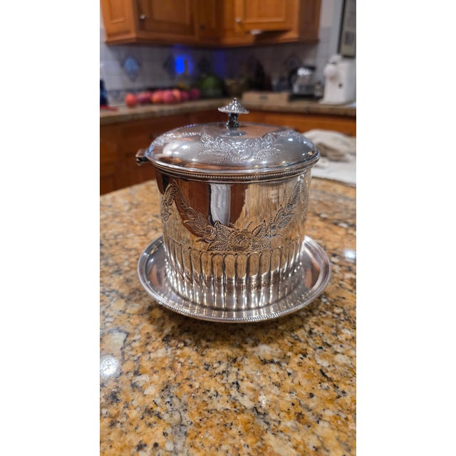 Vintage English SIlver-plated Hinged Biscuit Jar (Biscuit Barrell)/ Ice Bucket For Sale - Image 10 of 11