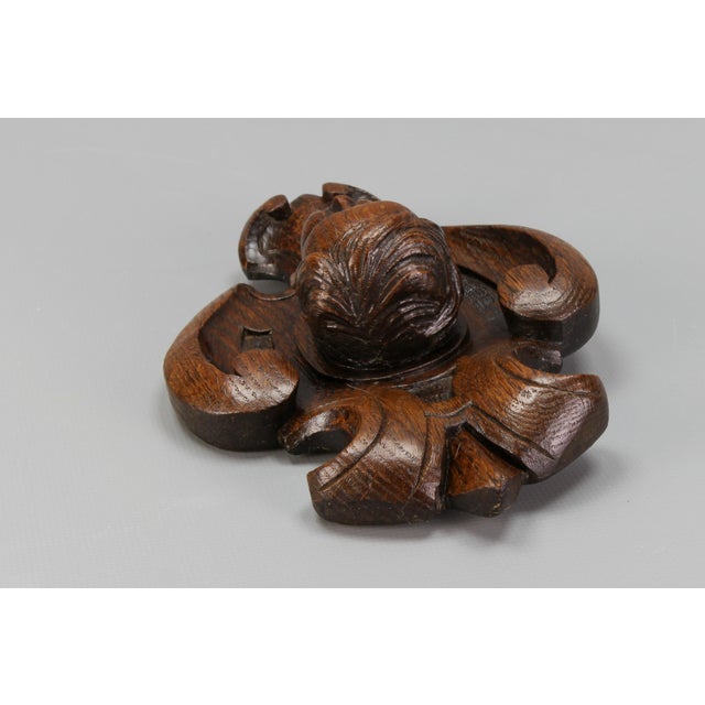 Brown French Hand-Carved Oak Wood Wall Plaque with Cherubs Head, 1900s For Sale - Image 8 of 18