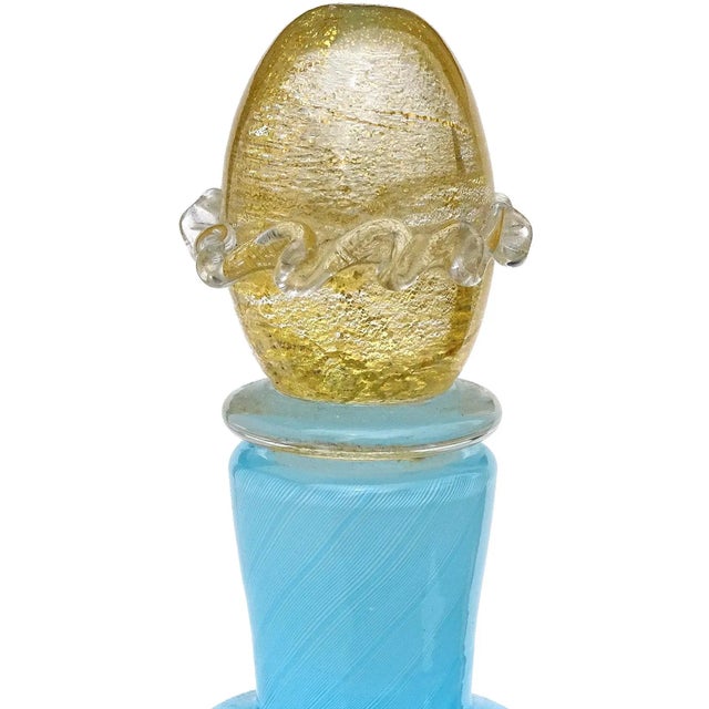 Hollywood Regency Vintage Murano Blue Ribbons Gold Flecks Italian Art Glass Perfume Bottle Powder Box Vanity Set For Sale - Image 3 of 6