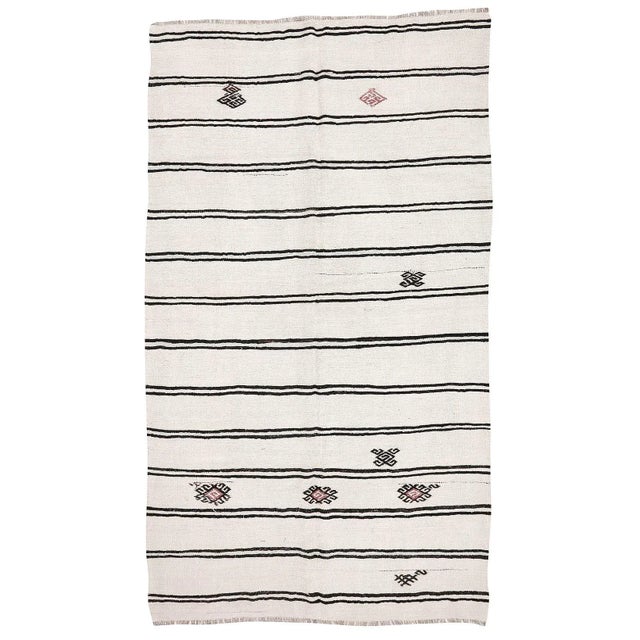 Textile Mid 20th Century Mid 20th Century White & Black Vintage Hemp Kilim For Sale - Image 7 of 7