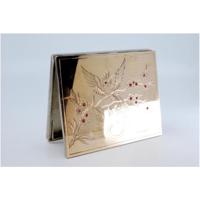 Cigarette Case in Silver and Gold with Engraved Floral Motifs For Sale - Image 5 of 11