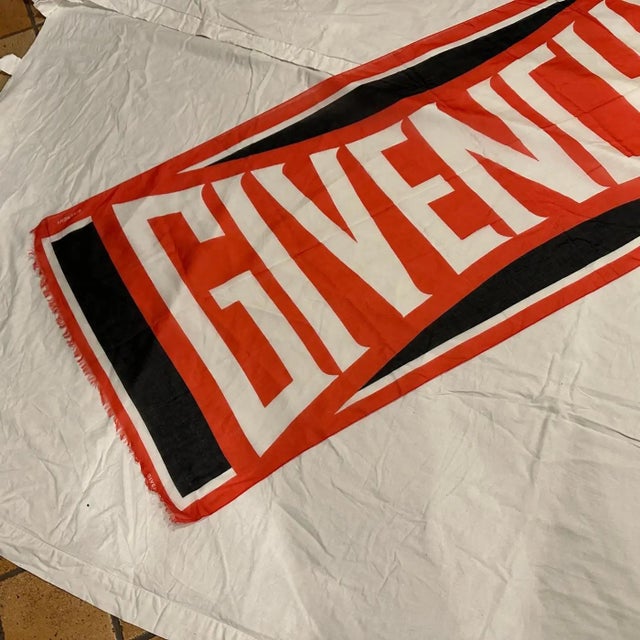 Givenchy 2000s Blue, Red and White Cotton Oversized Scarf by Givenchy For Sale - Image 4 of 10