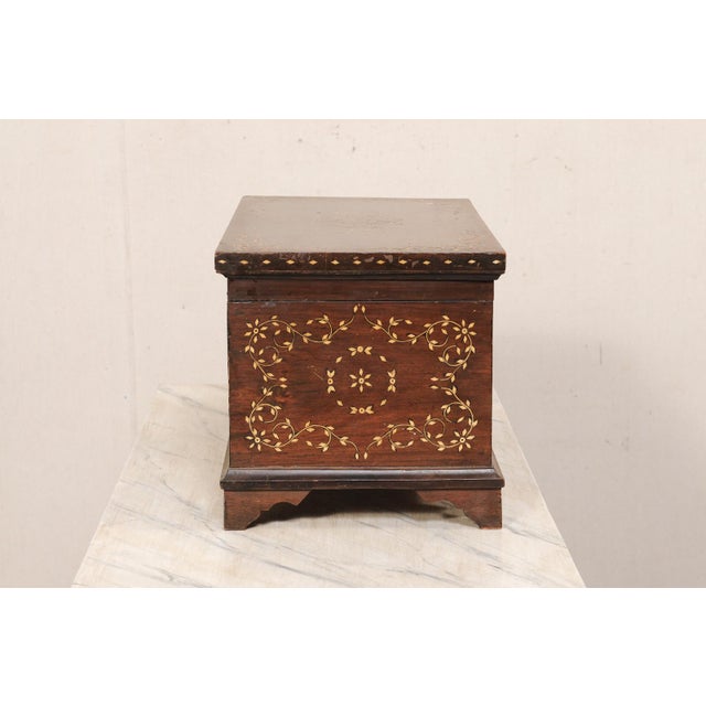 Mid 20th Century Hand-Crafted Kashmiri Keepsake Box W/ Inlay For Sale - Image 9 of 12