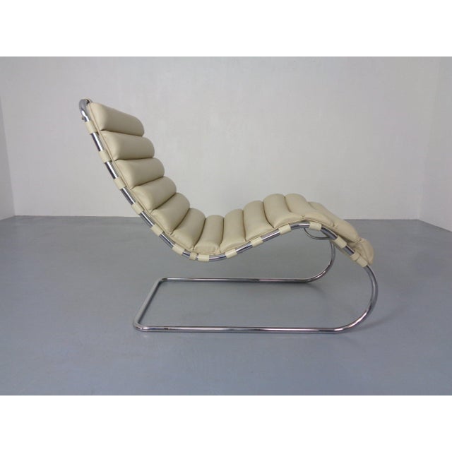 Model 241 Lounge Chair by Mies Van Der Rohe for Knoll International, 1970s For Sale - Image 3 of 18