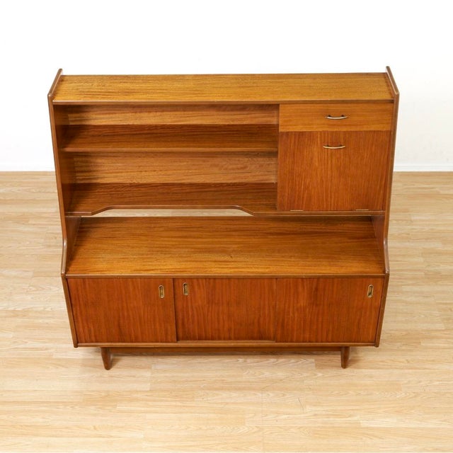 Mid Century Hutch Credenza by White & Newton For Sale In Los Angeles - Image 6 of 11