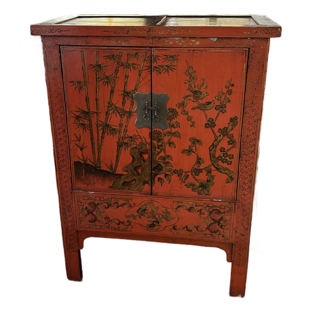 Red Antique Chinoiserie Lacquered Cabinet For Sale