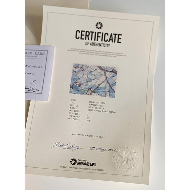 Not Yet Made - Made To Order "AV_MarPlastico_001" Contemporary Limited Edition Fine Art Photograph Print by Bernhard Lang For Sale - Image 5 of 6