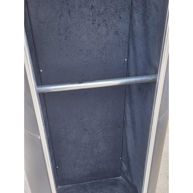 Rotating Totem Coat Stand in Black Leather by Guido Faleschini for I4 Mariani, 1970 For Sale - Image 9 of 14