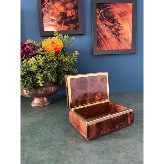 Vintage Red Alabaster & Brass Mounted Jewelry Box For Sale - Image 4 of 14
