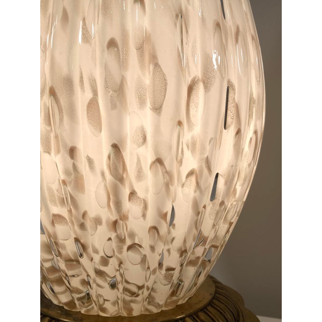 Alfredo Barbini Large 1950s Murano Aventurine Fluted Glass Table Lamp For Sale - Image 4 of 11