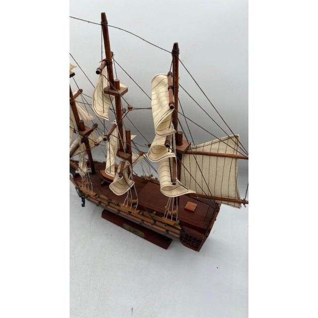 Vintage Handcrafted Wooden HMS Victory Model Ship For Sale In Portland, ME - Image 6 of 16