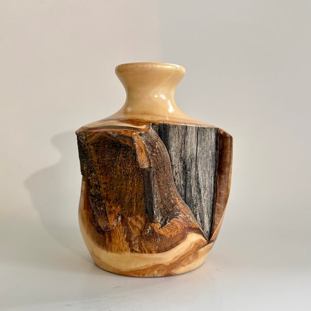 American Vintage Handcrafted Live Edge Wood Vase by How's Your Aspen? Rocky Mountains, 5.75"h For Sale - Image 3 of 8