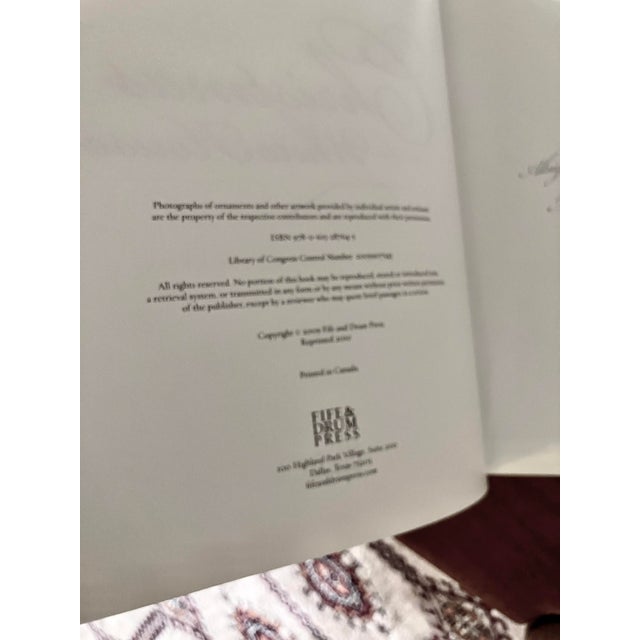 Christmas at the White House by Picken, Jennifer B, Inscribed by Laura Bush 2010 For Sale - Image 4 of 5