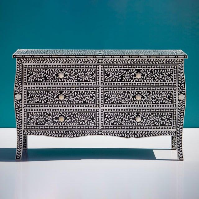 French-Inspired Arabesque Inlay Six-Drawer Chest – Black by House of Jaipur For Sale - Image 4 of 6