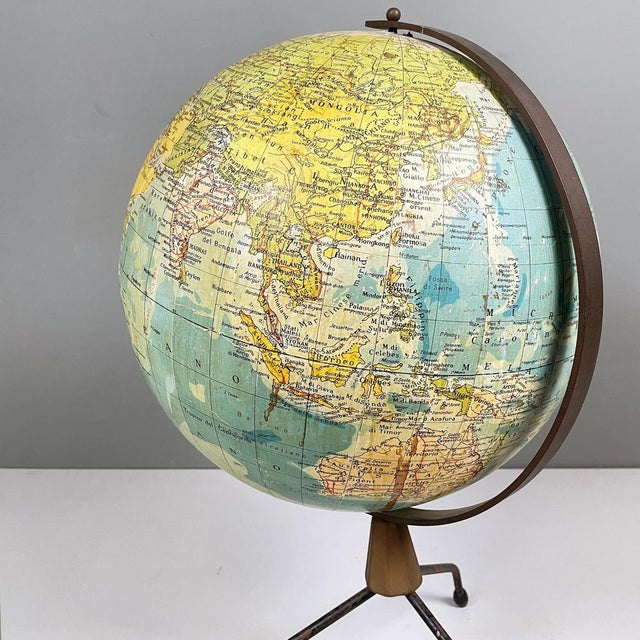 1960s Italian Modern Metal Table Globe with Map of the World, 1960s For Sale - Image 5 of 15
