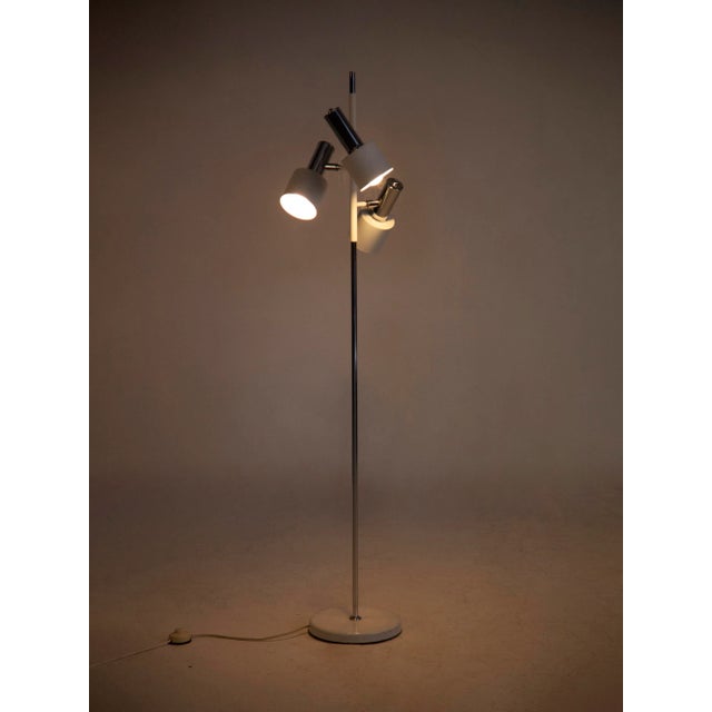White-Polished Chromed Metal Floor Lamp from Koch & Lowy OMI, 1960s, in Very Good conditions. Designed 1960 to 1969 This...