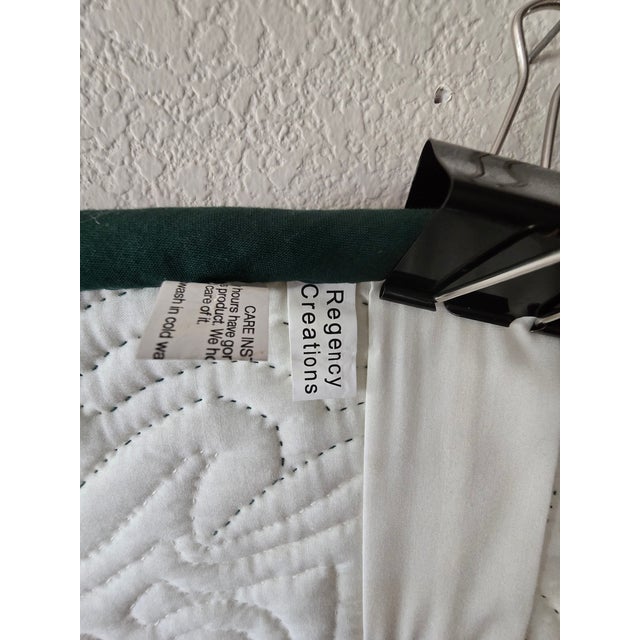 Textile Late 20th Century Hawaiian Quilted Wall Hanging For Sale - Image 7 of 13