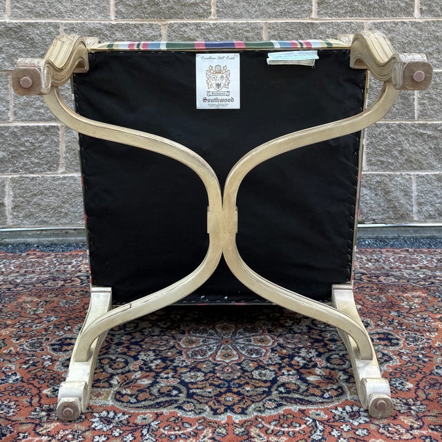Vintage Southwood Furniture French Neoclassical Lounge Chair in Distressed Beige With Carved Acanthus Leaves For Sale - Image 11 of 16