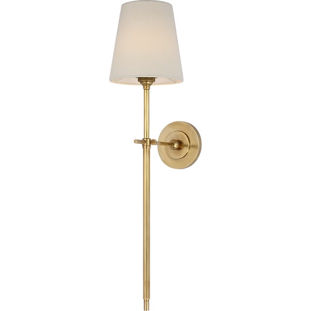 2020s Thomas O'Brien for Visual Comfort Signature Bryant 27" Cordless Tail Sconce in Hand-Rubbed Antique Brass with Linen Shade For Sale - Image 5 of 13