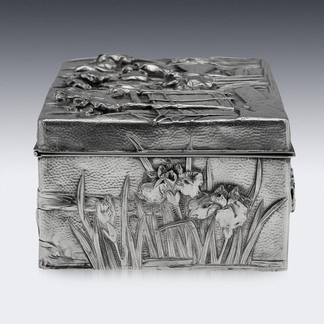 Silver Antique Meiji Japanese Silver Iris Flower Cigar Box by Zuan, 1900 For Sale - Image 8 of 18