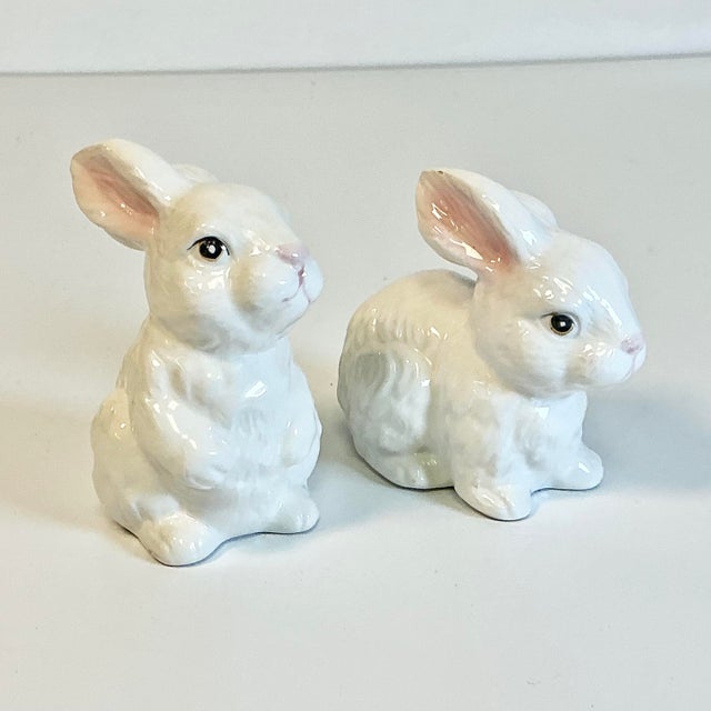 1950s Vintage Boho Chic Arts & Crafts Ceramic Bunny Figural - A Pair, Easter. For Sale - Image 10 of 15
