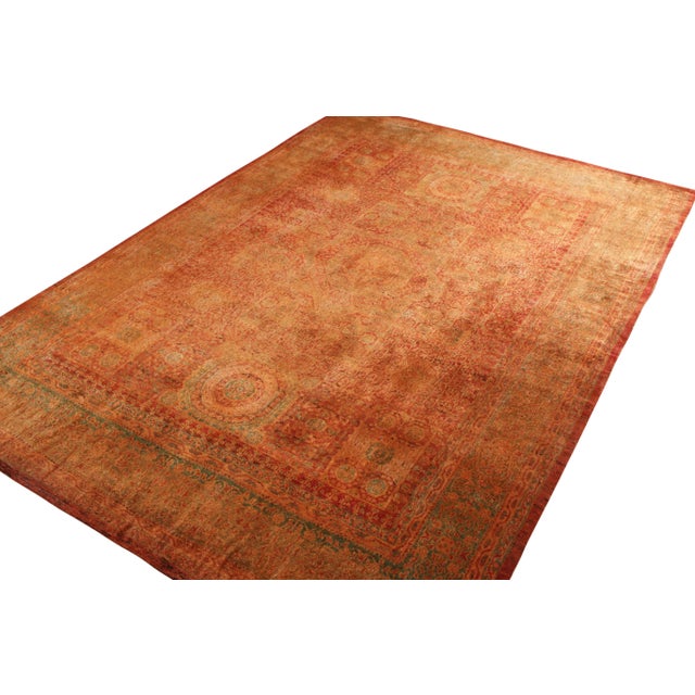 Rejoicing Indian aesthetics, Rug & Kilim presents this 9x13 Agra inspired design from its Modern Classics Collection. Hand...