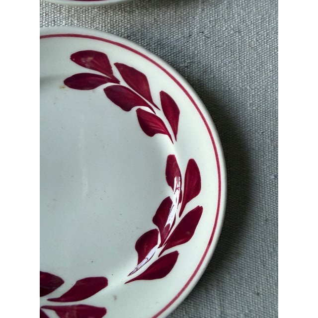 Raspberry Red Vintage Attributed to Blue Ridge Southern Potteries Red Leaf Dessert Plates Set of 6 For Sale - Image 8 of 10