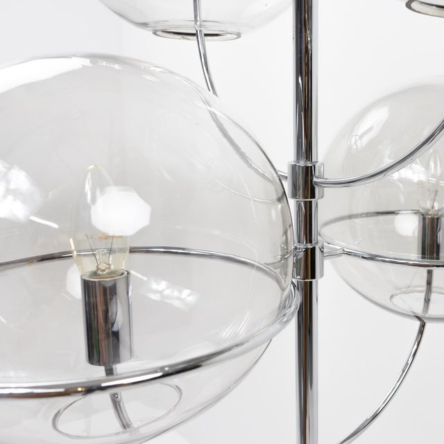 Vico Magistretti Vintage Lyndon Floor Lamp by Vico Magistretti for Oluce, 1970s For Sale - Image 4 of 11