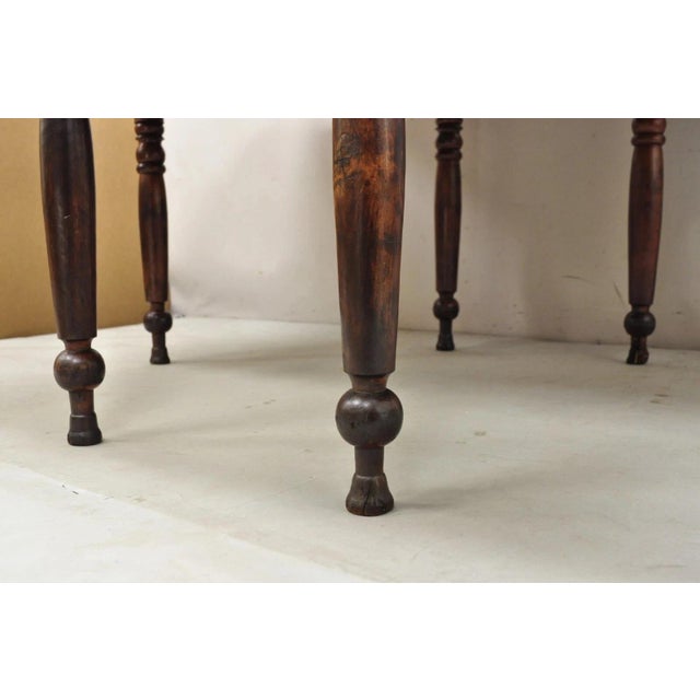 English Antique American Colonial Cherry Wood Gateleg Drop Leaf Farmhouse Dining Table For Sale - Image 3 of 11