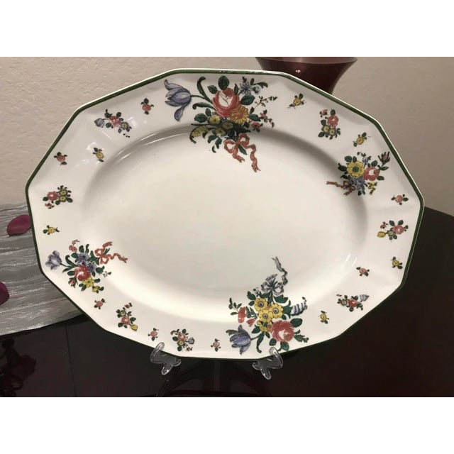 Ceramic Vintage Royal Doulton "Old Leeds Sprays" Dinnerware Set - D3548 For Sale - Image 7 of 10