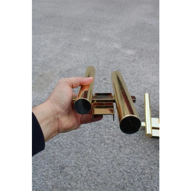 Wall Lights in Solid Polished Brass from Sciolari, 1970s, Set of 2 For Sale - Image 6 of 10