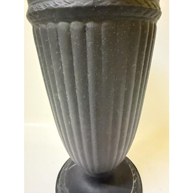 Vintage 1960s Wedgwood Black Basalt Fluted Trumpet Footed Vase For Sale In Boston - Image 6 of 16