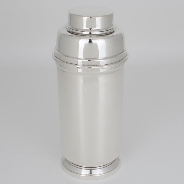 Metal Guido Galbiati, Italy, Modernist Silver Plate Cocktail Shaker For Sale - Image 7 of 12