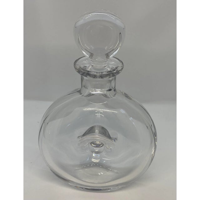 Beautifully designed Atlantis Equinox Lead Crystal Decanter that is in excellent condition with no chips, cracks or...