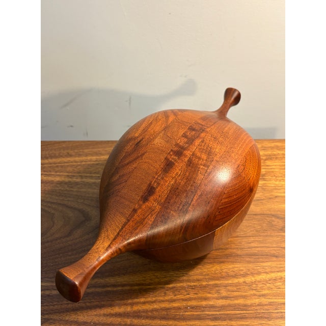 1960s Daniel Loomis Valenza Carved Wood Lidded Box For Sale - Image 10 of 12